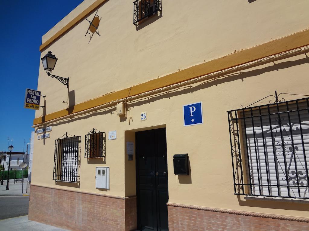 Hostal San Pedro Sanlúcar la Mayor Kültér fotó
