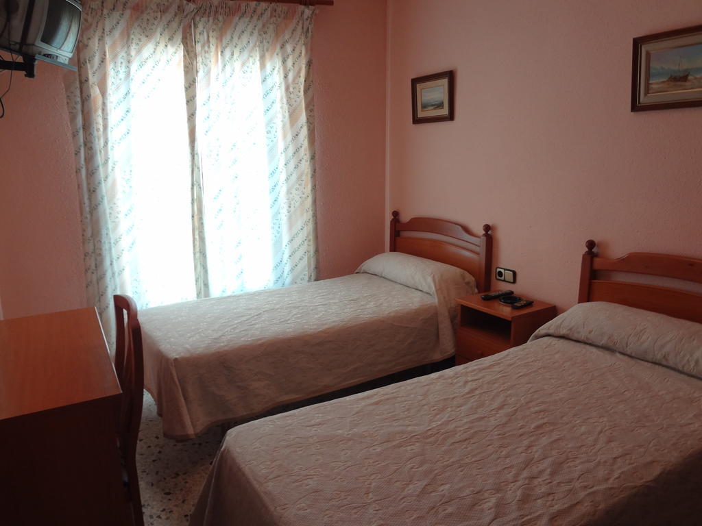 Hostal San Pedro Sanlúcar la Mayor Szoba fotó