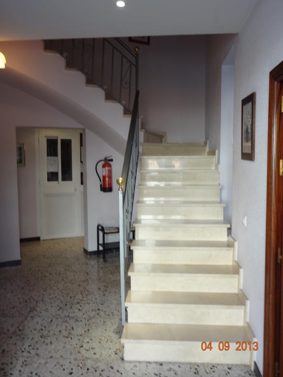 Hostal San Pedro Sanlúcar la Mayor Kültér fotó